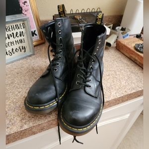 Dr. Martens Combat Boots Size 7